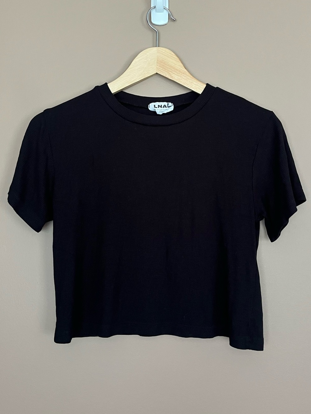 {LNA} Short Sleeve Ribbed Tee in Black - Womens XS